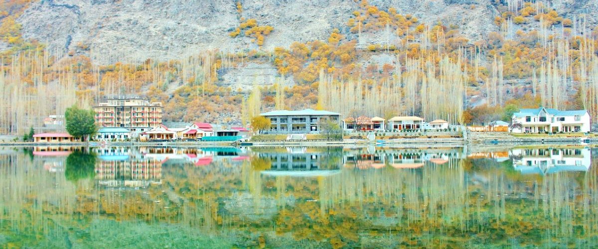 Lower Kachura Lake cheep hotles for stay for tourist in pakistan