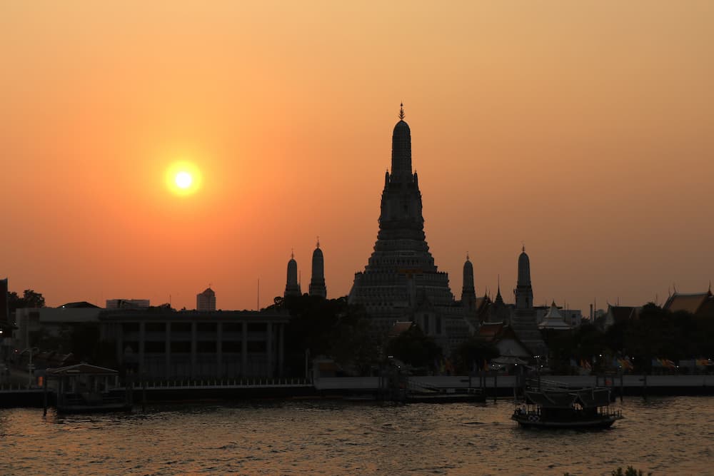 Wat Arun Temple of Dawn along the Chao Phraya River, Bangkok